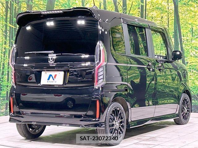 Honda N BOX CUSTOM 2022-02 7222652-16