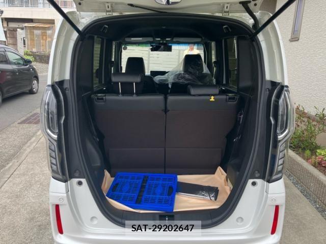 Honda N BOX CUSTOM 2020-03 7222623-11
