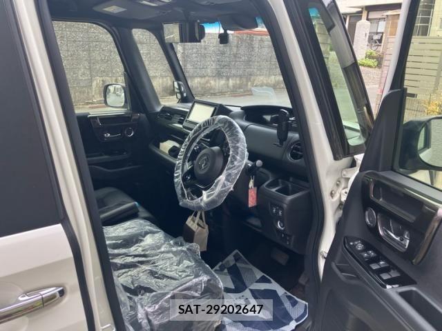 Honda N BOX CUSTOM 2020-03 7222623-14