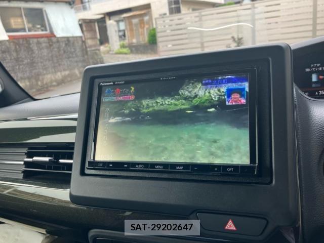Honda N BOX CUSTOM 2020-03 7222623-23
