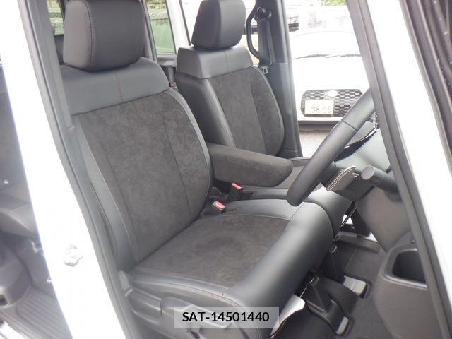 Honda N BOX CUSTOM 2025-07 7222705-19