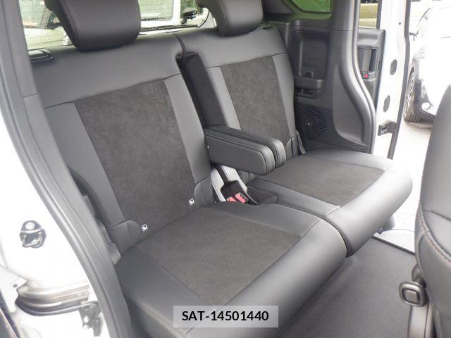 Honda N BOX CUSTOM 2025-07 7222705-22