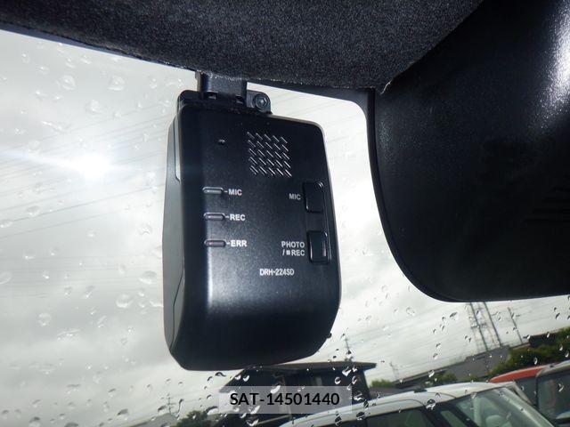 Honda N BOX CUSTOM 2025-07 7222705-27