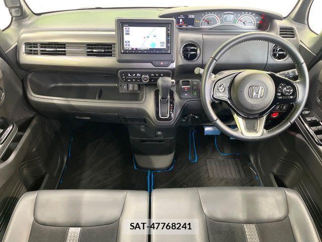 Honda N BOX CUSTOM 2022-05 7222654-1