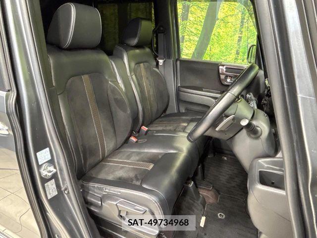 Honda N BOX CUSTOM 2018-04 7251709-7