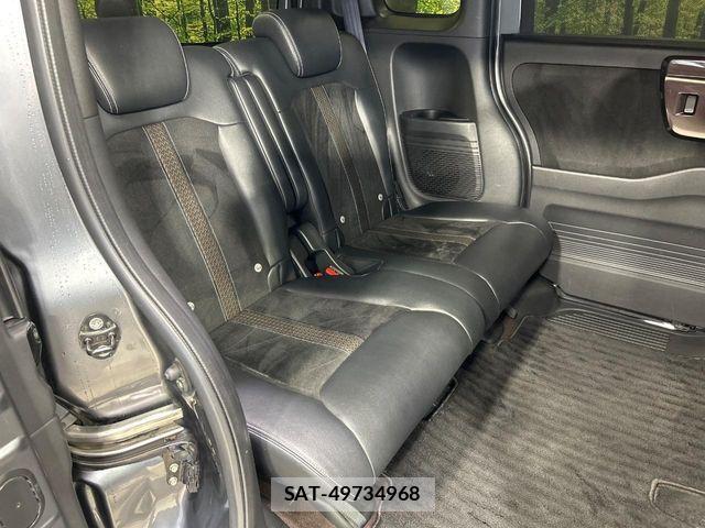 Honda N BOX CUSTOM 2018-04 7251709-8