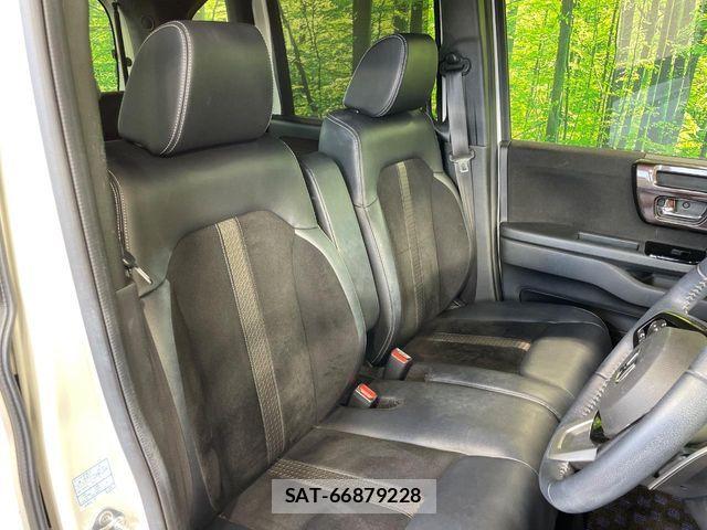 Honda N BOX CUSTOM 2020-04 7251706-7