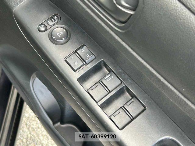 Honda N BOX CUSTOM 2014-01 7251719-7