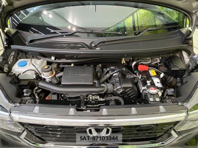 Honda N BOX CUSTOM 2024-09 7251699-17