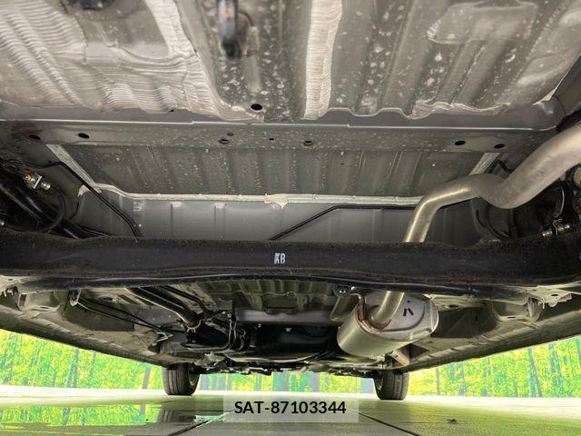 Honda N BOX CUSTOM 2024-09 7251699-18