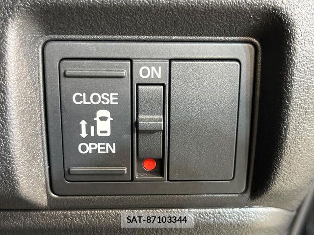 Honda N BOX CUSTOM 2024-09 7251699-5