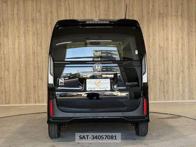 Honda N BOX CUSTOM 2025-09 7251695-16