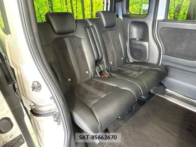 Honda N BOX CUSTOM 2022-01 7251690-8