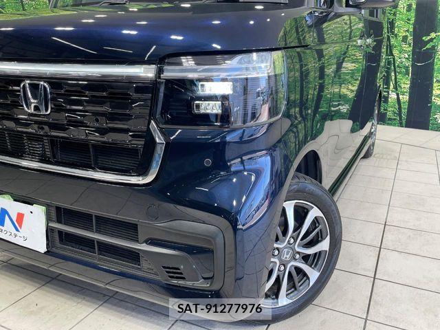 Honda N BOX CUSTOM 2024-11 7251694-11