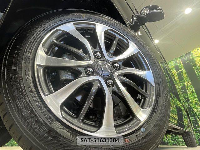 Honda N BOX CUSTOM 2026-04 7251697-12
