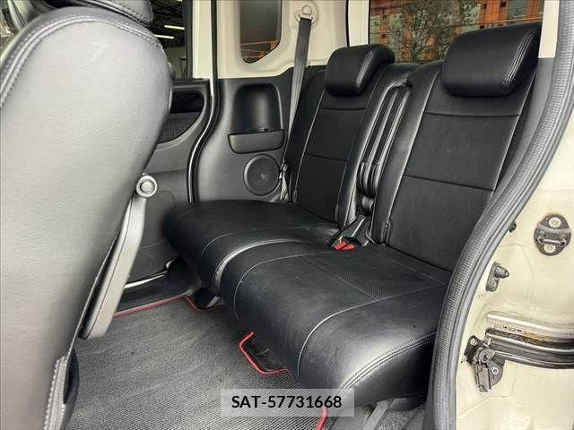 Honda N BOX CUSTOM 2016-05 7251715-17
