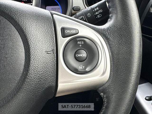 Honda N BOX CUSTOM 2016-05 7251715-29