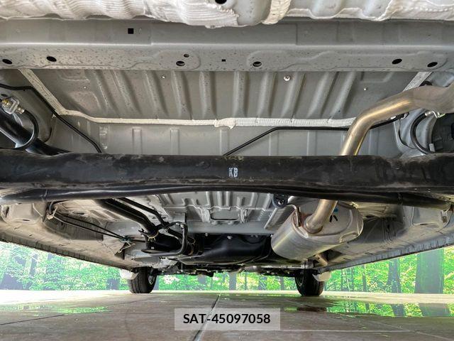 Honda N BOX CUSTOM 2023-10 7251693-17