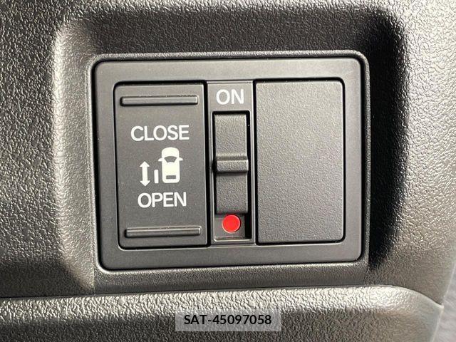 Honda N BOX CUSTOM 2023-10 7251693-6
