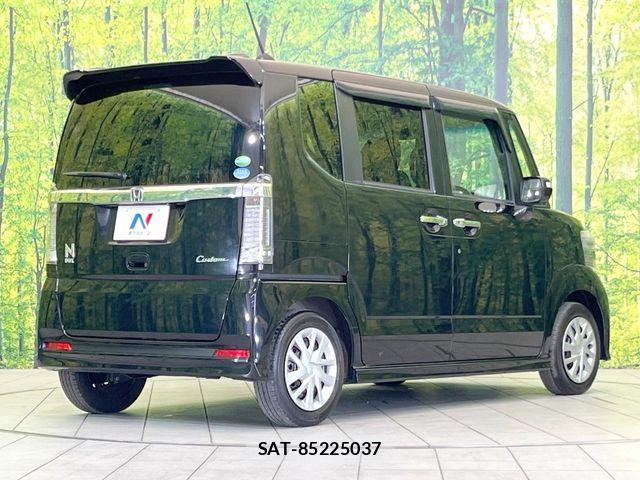 Honda N BOX CUSTOM 2017-06 7251713-16