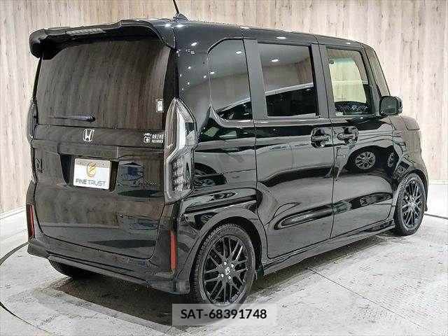 Honda N BOX CUSTOM 2022-03 7251701-16