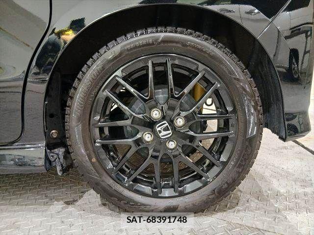 Honda N BOX CUSTOM 2022-03 7251701-29