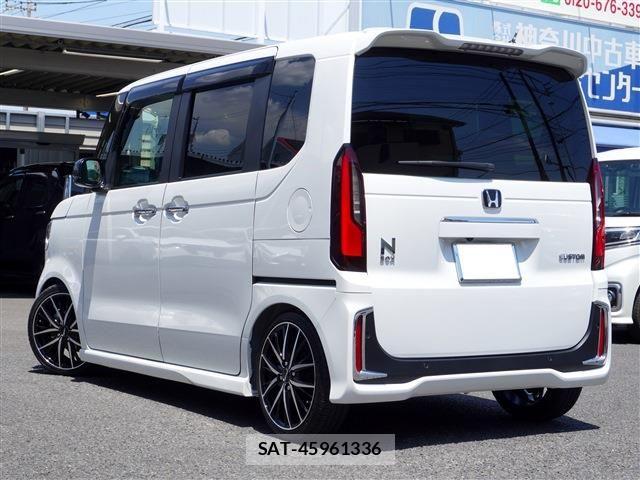 Honda N BOX CUSTOM 2025-02 7250487-3