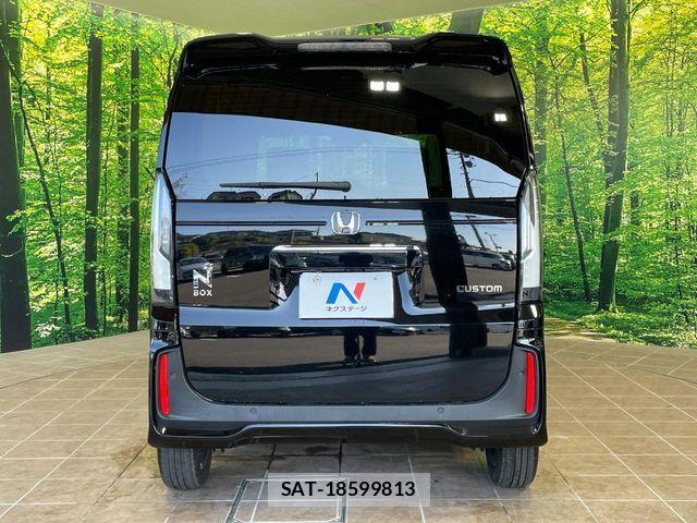 Honda N BOX CUSTOM 2023-11 7250586-14