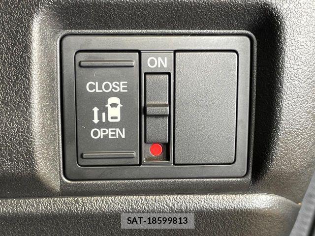 Honda N BOX CUSTOM 2023-11 7250586-5