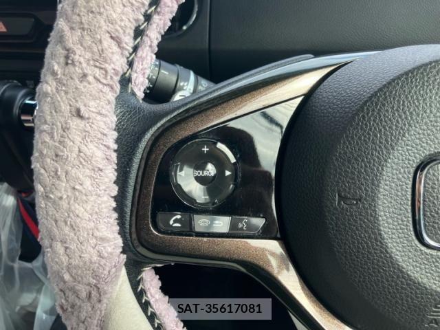 Honda N BOX CUSTOM 2019-02 7250531-10
