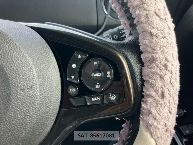 Honda N BOX CUSTOM 2019-02 7250531-11