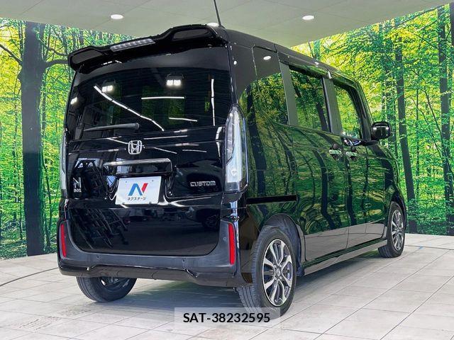 Honda N BOX CUSTOM 2023-11 7251698-16