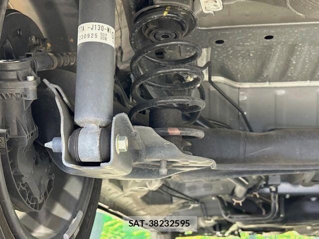 Honda N BOX CUSTOM 2023-11 7251698-19