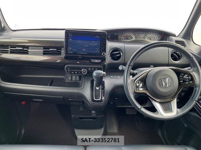 Honda N BOX CUSTOM 2017-09 7251710-1