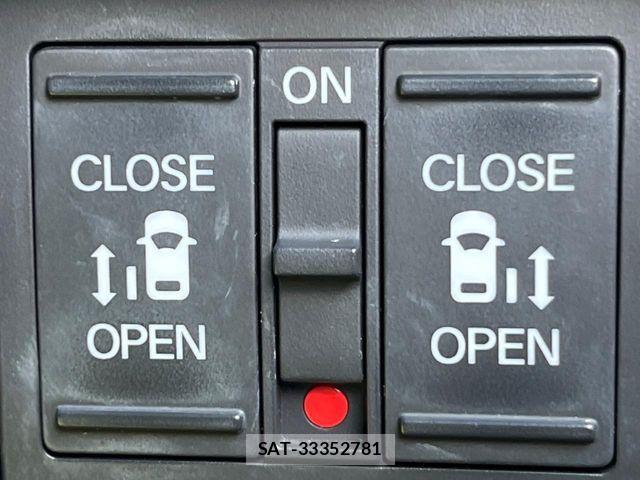Honda N BOX CUSTOM 2017-09 7251710-6