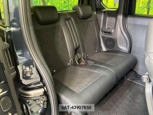 Honda N BOX CUSTOM 2025-01 7251691-8