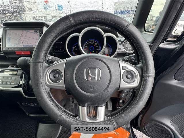 Honda N BOX CUSTOM 2017-04 7271359-11