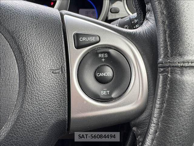 Honda N BOX CUSTOM 2017-04 7271359-14