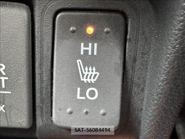 Honda N BOX CUSTOM 2017-04 7271359-22