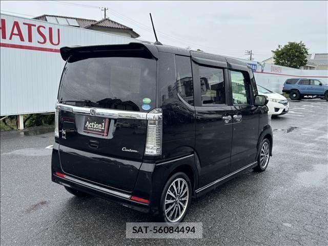 Honda N BOX CUSTOM 2017-04 7271359-5