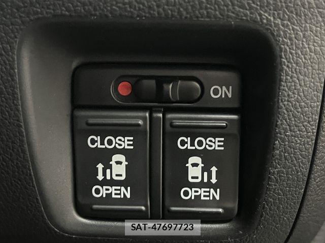 Honda N BOX CUSTOM 2015-09 7271358-16