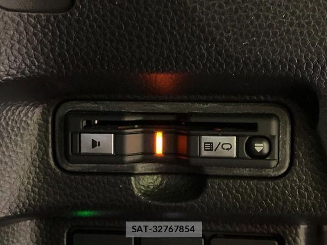 Honda N BOX CUSTOM 2021-05 7272497-9