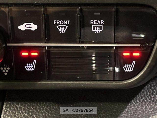 Honda N BOX CUSTOM 2021-05 7272497-5