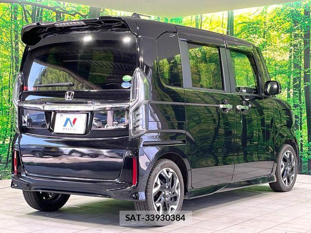 Honda N BOX CUSTOM 2019-11 7272493-16