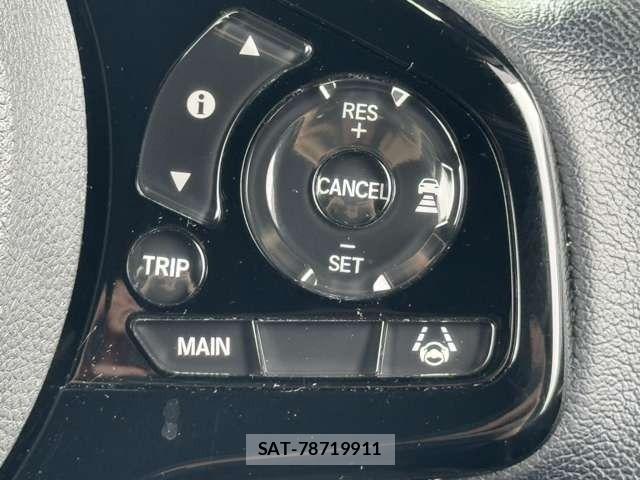 Honda N BOX CUSTOM 2021-11 7272503-13