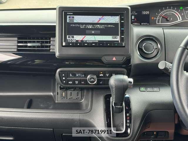 Honda N BOX CUSTOM 2021-11 7272503-16