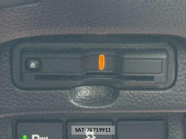 Honda N BOX CUSTOM 2021-11 7272503-27