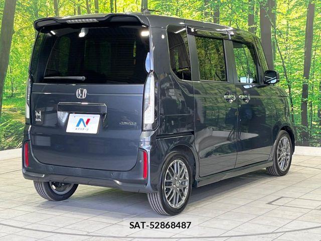 Honda N BOX CUSTOM 2024-03 7272479-16