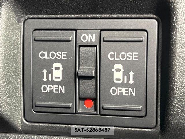Honda N BOX CUSTOM 2024-03 7272479-3
