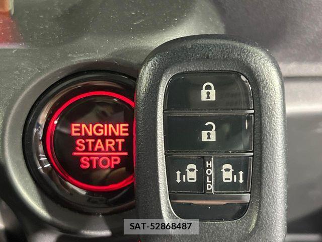 Honda N BOX CUSTOM 2024-03 7272479-6